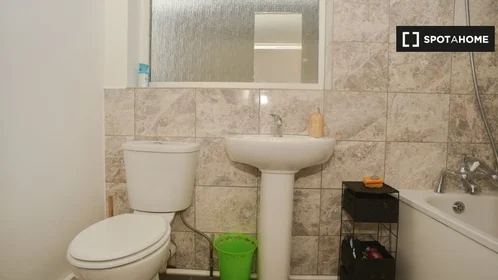 Privatzimmer in der Prince Regent Ln, bild 15 von 19