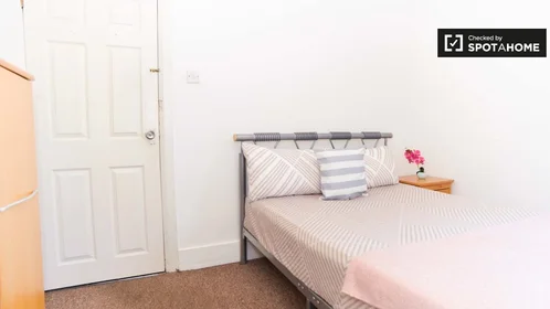 Privatzimmer in der Prince Regent Ln, bild 8 von 19