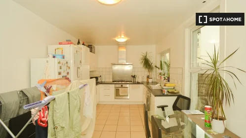 Privatzimmer in der Prince Regent Ln, bild 9 von 19