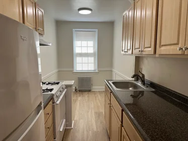 Całe miejsce w rezydencji 24, Concord Ave., Unit 111, Harvard Square, Cambridge, MA, 02138, obraz 13 23