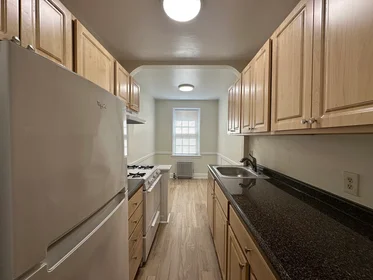 Całe miejsce w rezydencji 24, Concord Ave., Unit 111, Harvard Square, Cambridge, MA, 02138, obraz 18 23