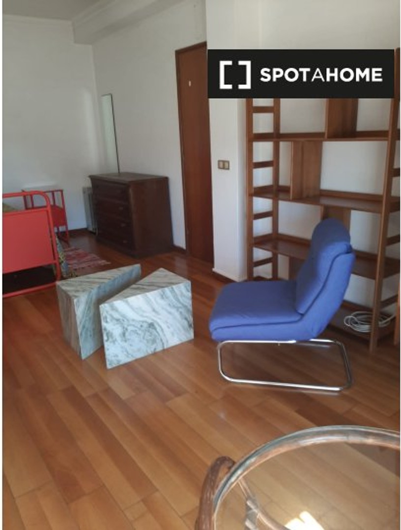 Pokój do wynajęcia we wspólnym mieszkaniu w Coimbra