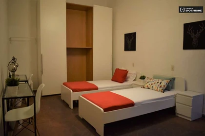 Cheap private room in Firenze