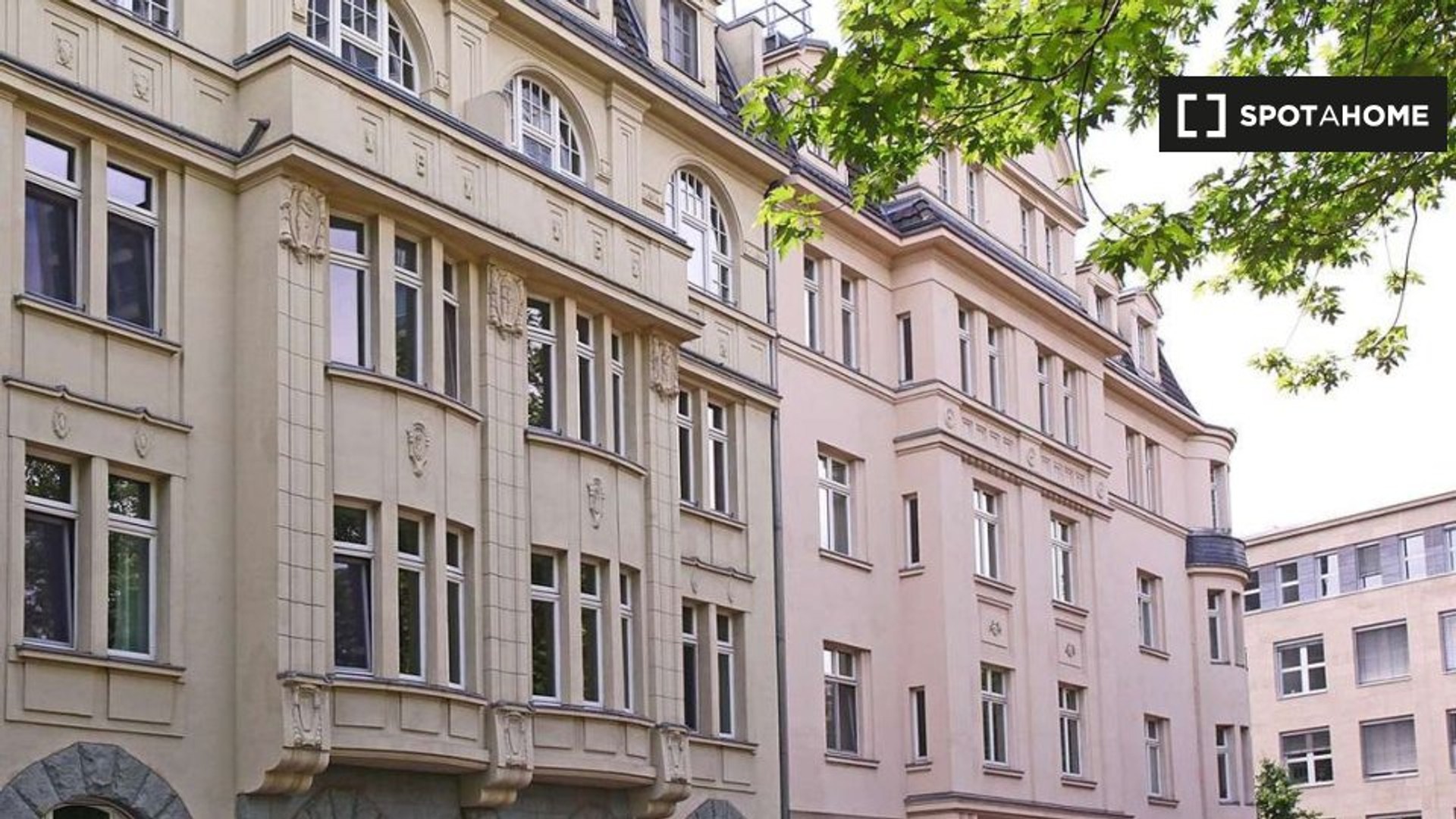 Alojamiento con 3 habitaciones en Düsseldorf