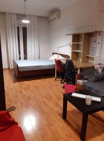 Quarto para alugar ao mês em Thessaloniki