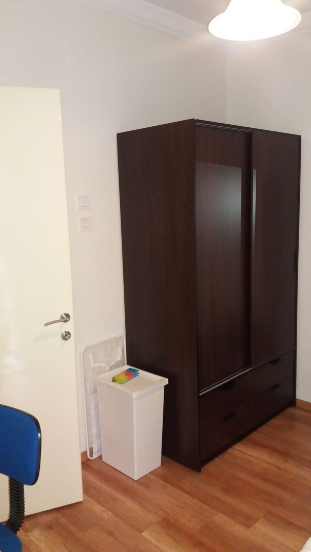 Zimmer zur Miete in einer WG in Thessaloniki