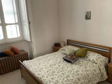 Habitación en alquiler con cama doble Napoli