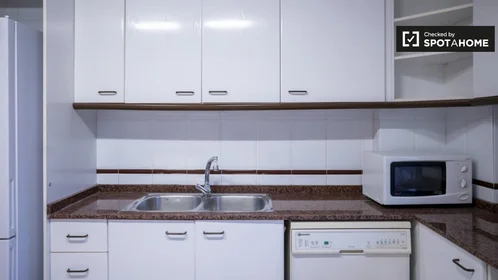 Prywatny pokój Plaça del Poeta Vicente Gaos, obraz 12 19