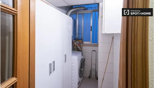 Prywatny pokój Plaça del Poeta Vicente Gaos, obraz 17 19