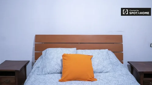 Prywatny pokój Plaça del Poeta Vicente Gaos, obraz 6 19