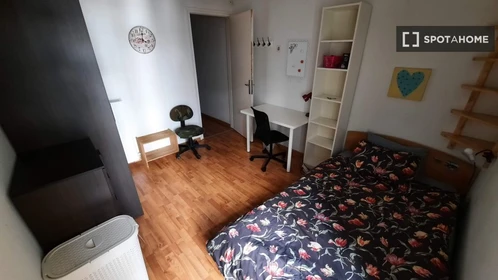 Quarto privado em Ionos Dragoumi, imagem 3 de 19