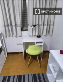 Chambre privée à Rúa do Penedo, image 8 de 19