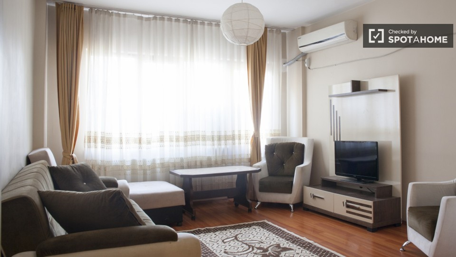 Apartamento entero totalmente amueblado  en Estambul