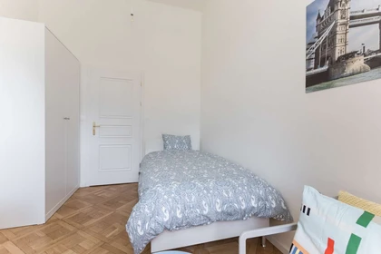 Room for rent in a shared flat in Praha