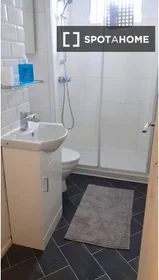 Private room at Waterloo Promenade, image 15 of 19