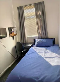 Habitación privada en Waterloo Promenade, imagen 1 de 19