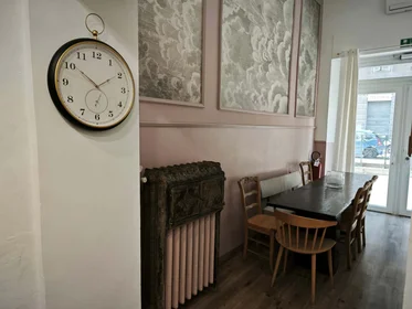 Quarto privado em Via Monte Rosa, 3, 10154 Torino TO, Italia, imagem 17 de 24