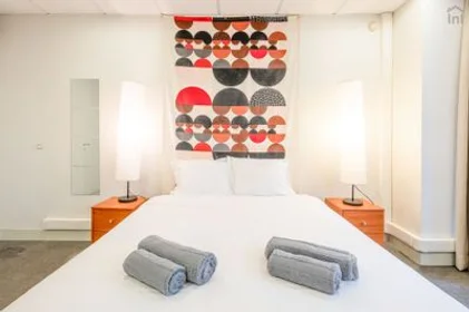 Chambre privée à Saldanha - Rua Almirante Barroso, image 16 de 21