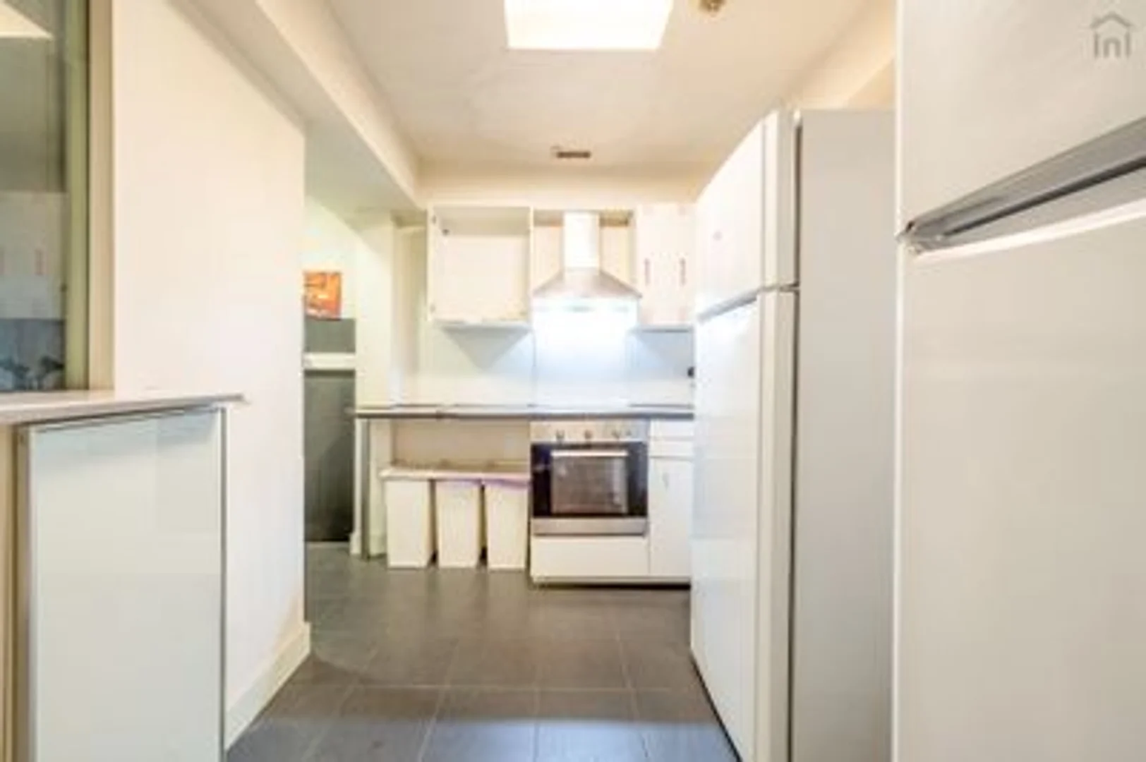 Budget-friendly student room close to campus in 