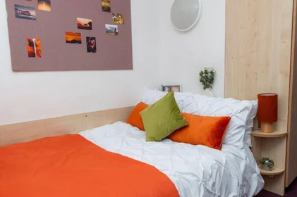 Habitación privada en residencia en Wardley House Little Horton Ln, Bradford BD5 0AG, United Kingdom, imagen 14 de 22