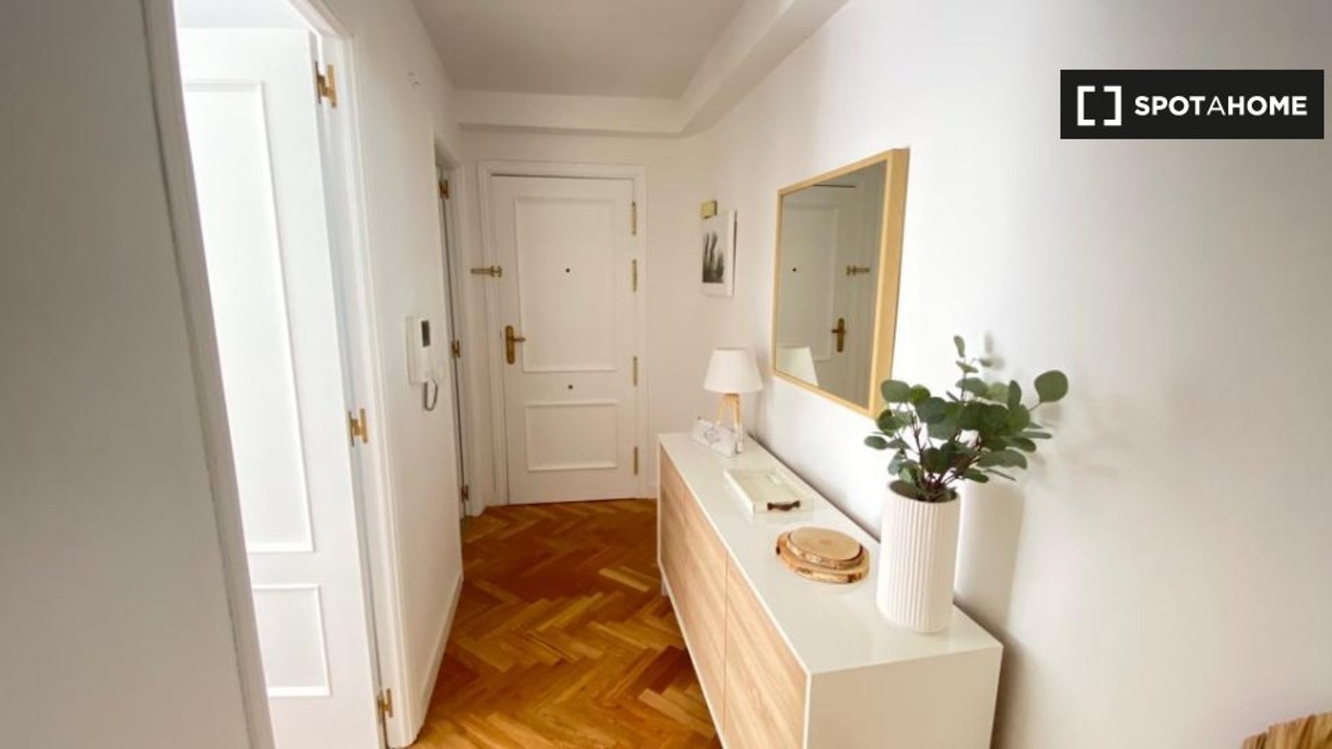 Alojamiento de 2 dormitorios en Las Rozas De Madrid