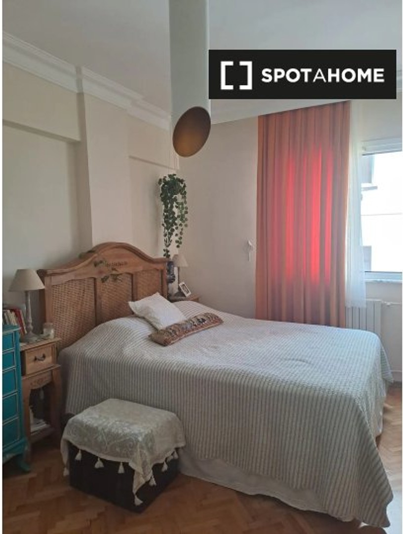 Room for rent with double bed Istanbul