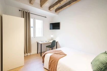 Helles Privatzimmer in Rozas-de-madrid-las