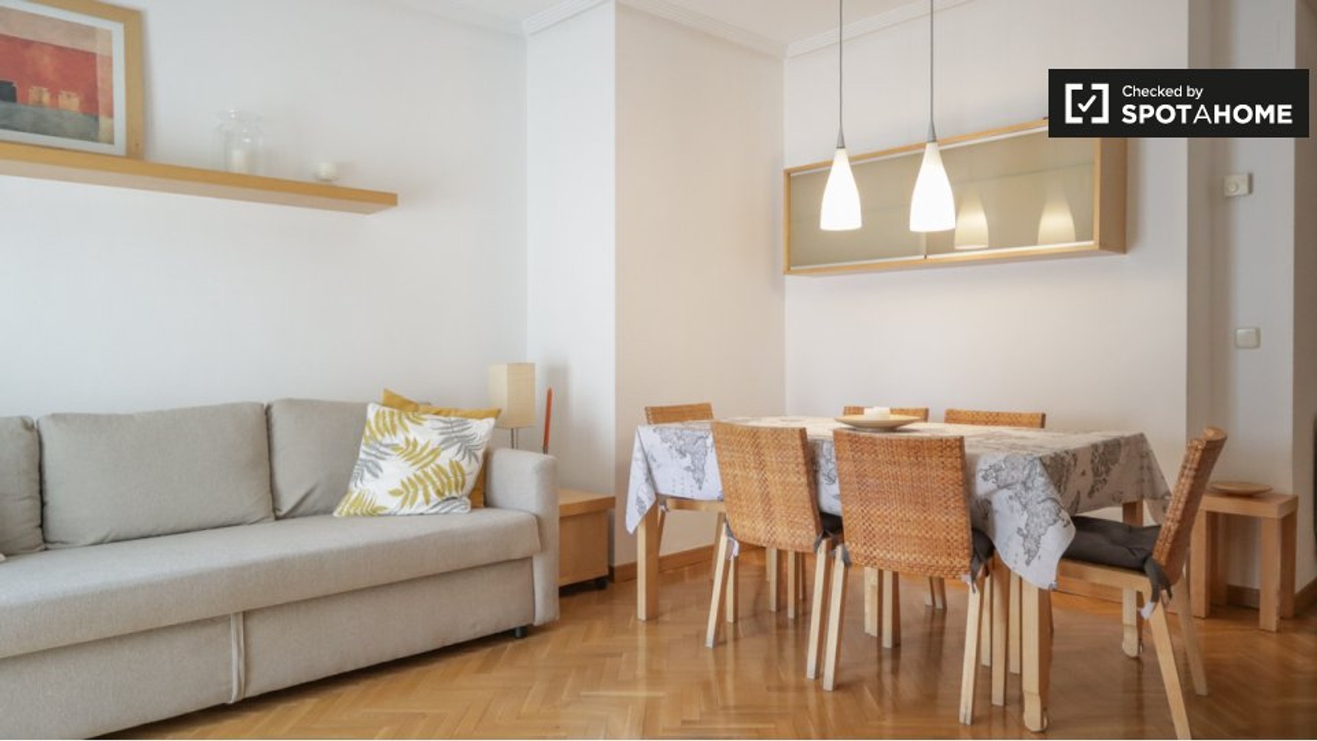 Alojamiento con 3 habitaciones en Las Rozas De Madrid