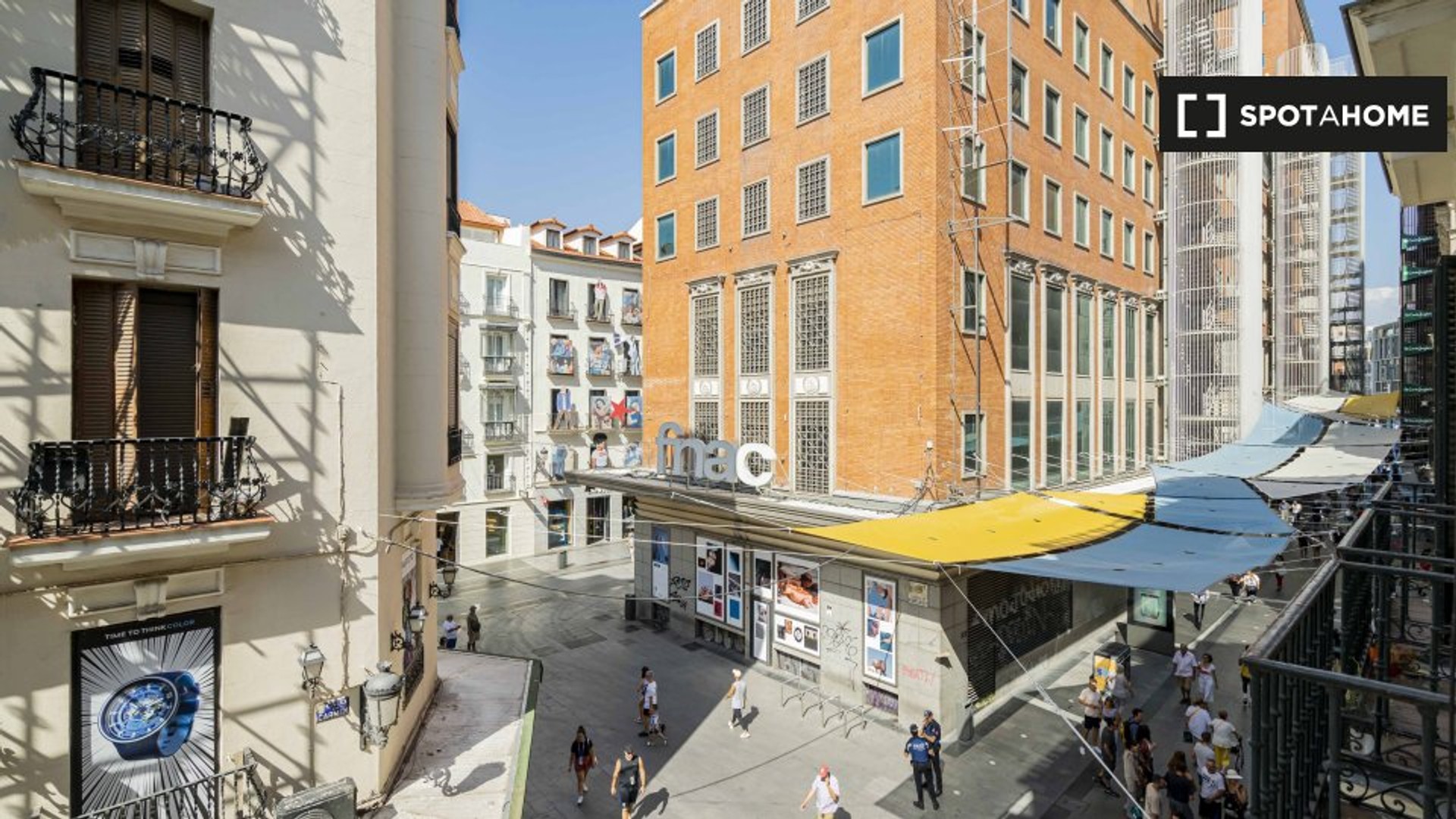 Las Rozas De Madrid de ortak bir dairede kiralık oda