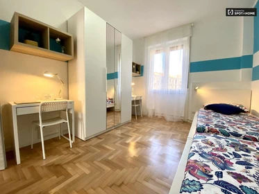Zimmer mit Doppelbett zu vermieten Milano