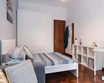 Habitación privada en Viale Giovanni Vicini, 20, 40134 Bologna BO, Italy, imagen 3 de 34