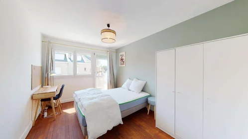 Privatzimmer in der 5 Bd Adolphe Billault Nantes 44200 FR, bild 1 von 13