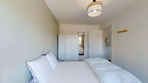 Privatzimmer in der 5 Bd Adolphe Billault Nantes 44200 FR, bild 3 von 13
