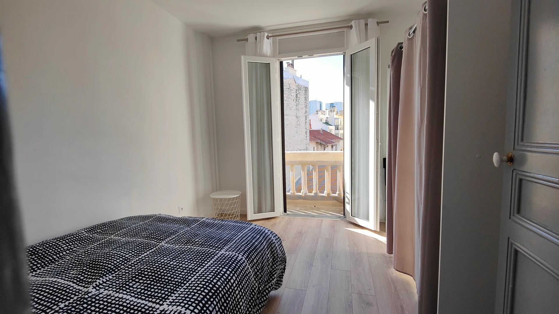 Mieszkanie z 2 sypialniami w Toulon