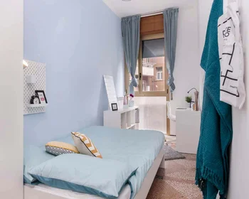 Chambre privée à Viale Giovanni Vicini, 20, 40134 Bologna BO, Italy, image 3 de 32