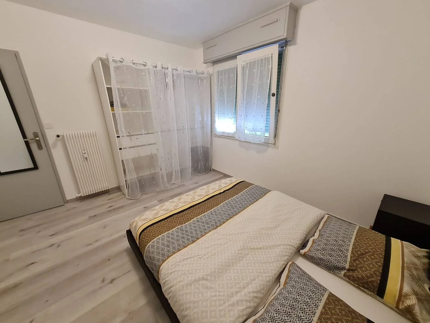 Chambre à louer dans un appartement d'étudiant à , entièrement meublée