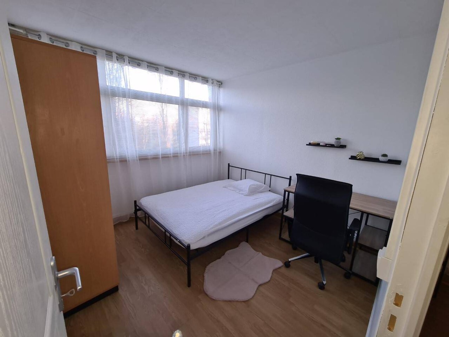 Chambre à louer dans un appartement en colocation à Évry