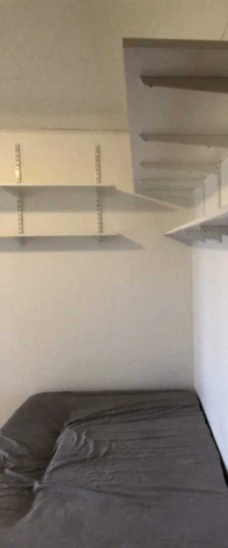 Camera per studenti in  con servizi moderni