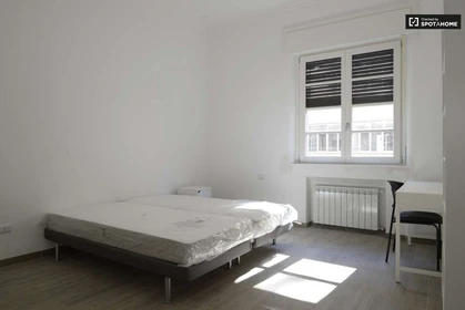 Habitación en alquiler con cama doble Milano