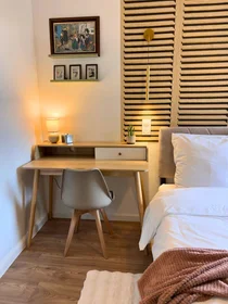 Logement entier à Rue des Franciscains, Centre Historique Ouest, image 2 de 10