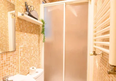 Entire apartment at C. Paloma, 10, 28946 Fuenlabrada, Madrid, Spain, image 23 of 33