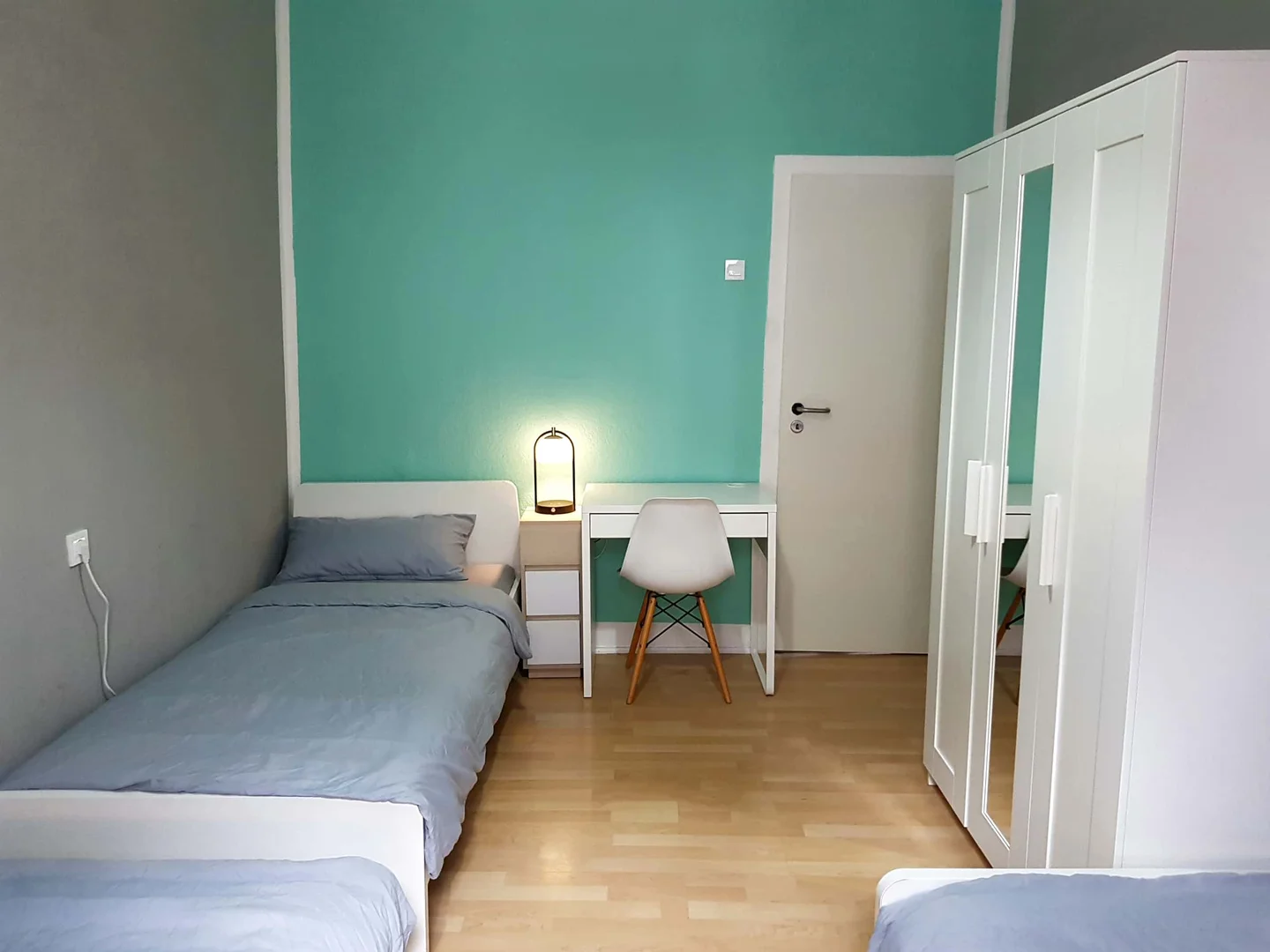 Camera per studenti in  con area studio e servizi in comune