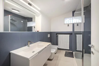 Özel oda konumu Via Francesco Coghetti, 252, 24128 Bergamo BG, Italia, 11 23 görüntüsü
