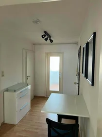 Privatzimmer in der Charlottenstraße, 70182 Stuttgart, Germany, bild 8 von 8