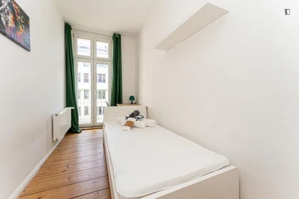Private room at Boxhagener Str., image 18 of 20