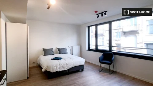 Studio at Rassonstraat, image 18 of 18