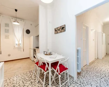Habitación privada en Via Cairoli, 8, 40121 Bologna BO, Italy, imagen 21 de 36