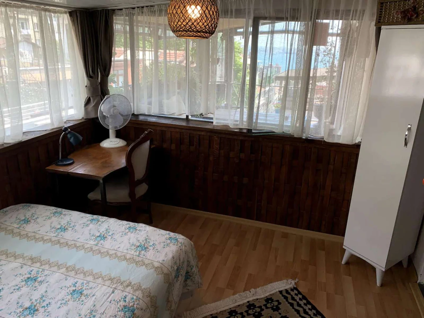Chambre à louer dans un appartement en colocation à istanbul
