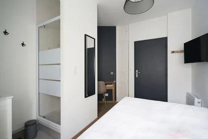 Private room at 55 Boulevard Lobau, image 13 of 16