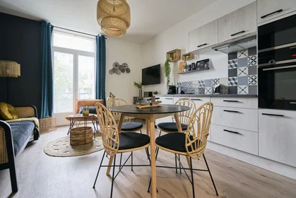Private room at 55 Boulevard Lobau, image 7 of 16